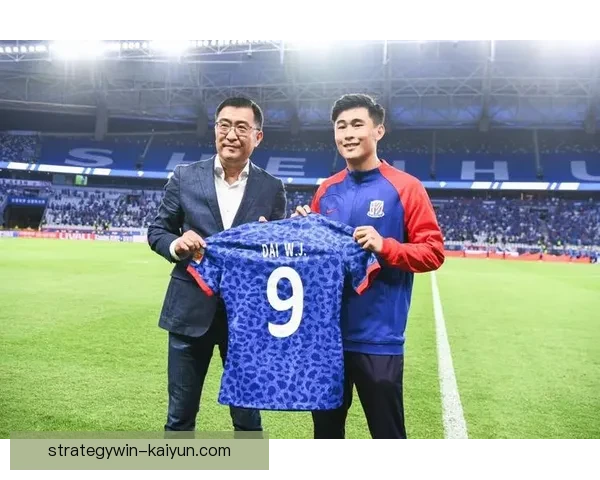 戴伟浚再度闪耀赛场，精彩进球助力球队逆转取胜，状态回暖值得关注。